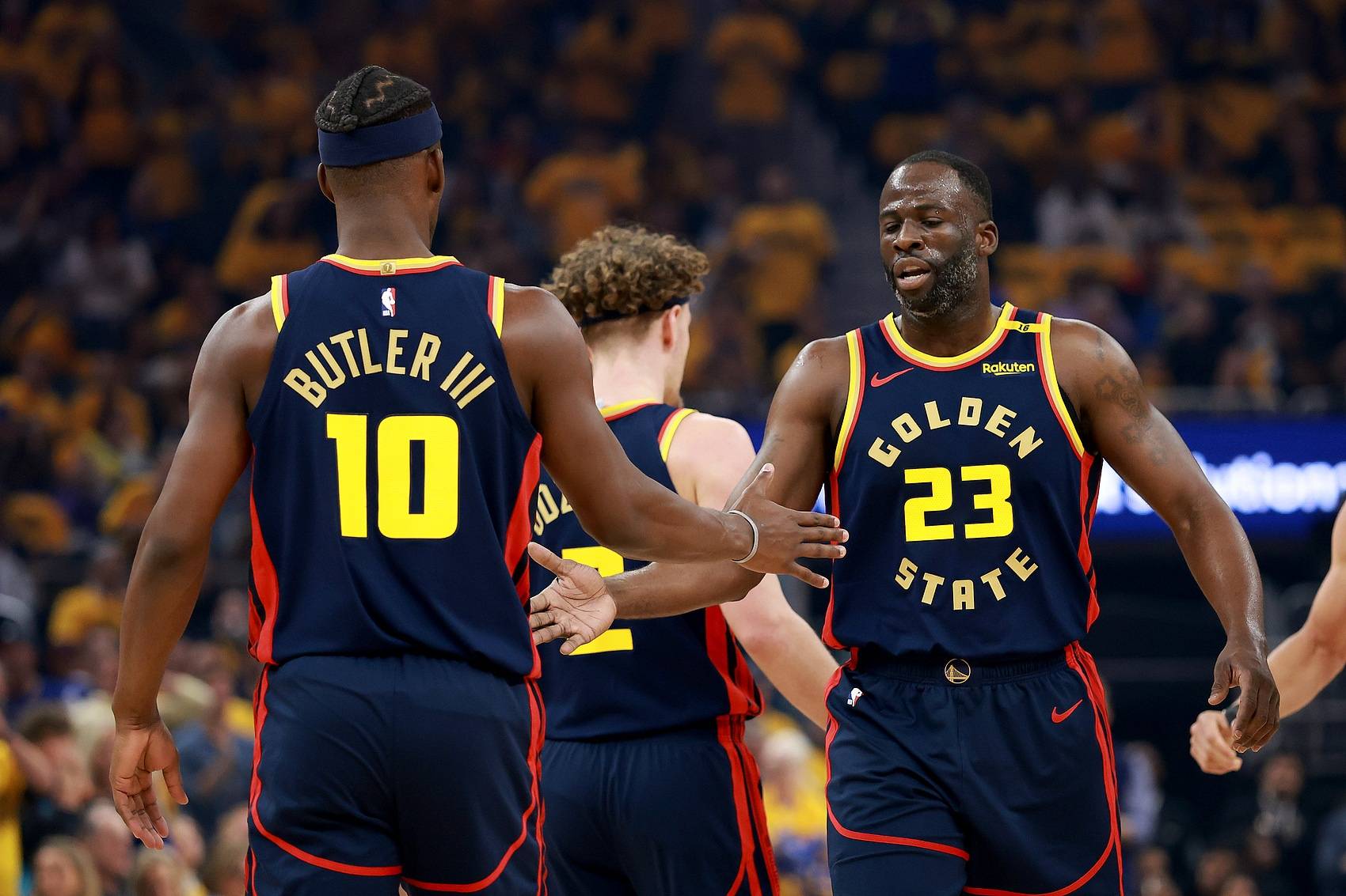 KOK体育官方网站-关于NBA明星伤情更新：爵士球员恢复训练的信息